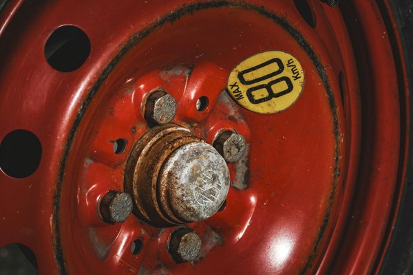 Boostez la Stabilité de Votre Véhicule : Les Accessoires Indispensables à Ne Pas Manquer